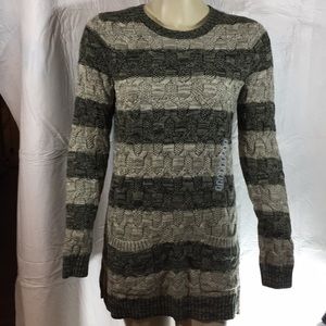Eight Eight Eight Sweater Small in Camouflage NWT